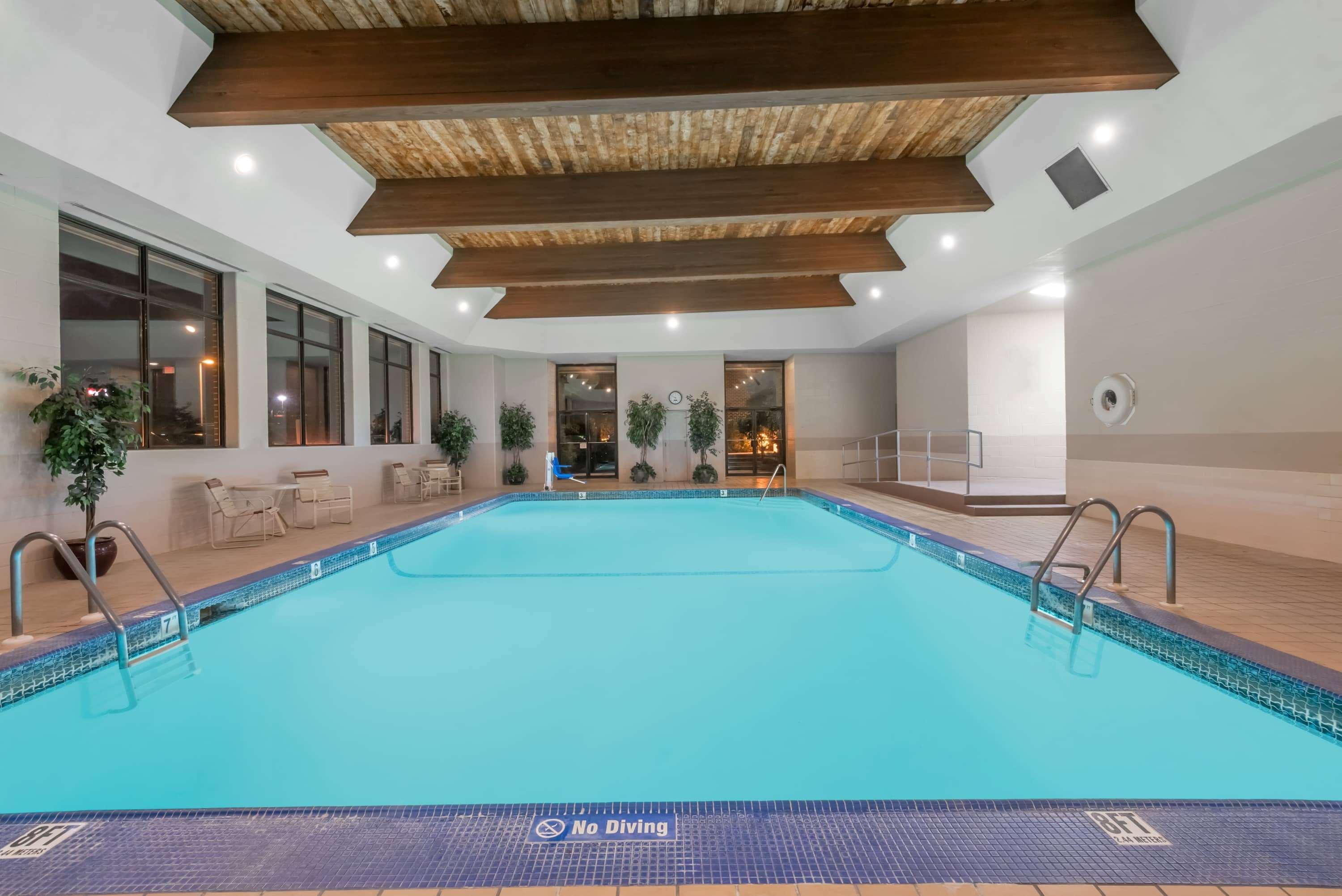 Ramada Plaza By Wyndham Hagerstown Hotel Ngoại thất bức ảnh
