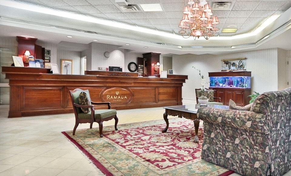 Ramada Plaza By Wyndham Hagerstown Hotel Ngoại thất bức ảnh