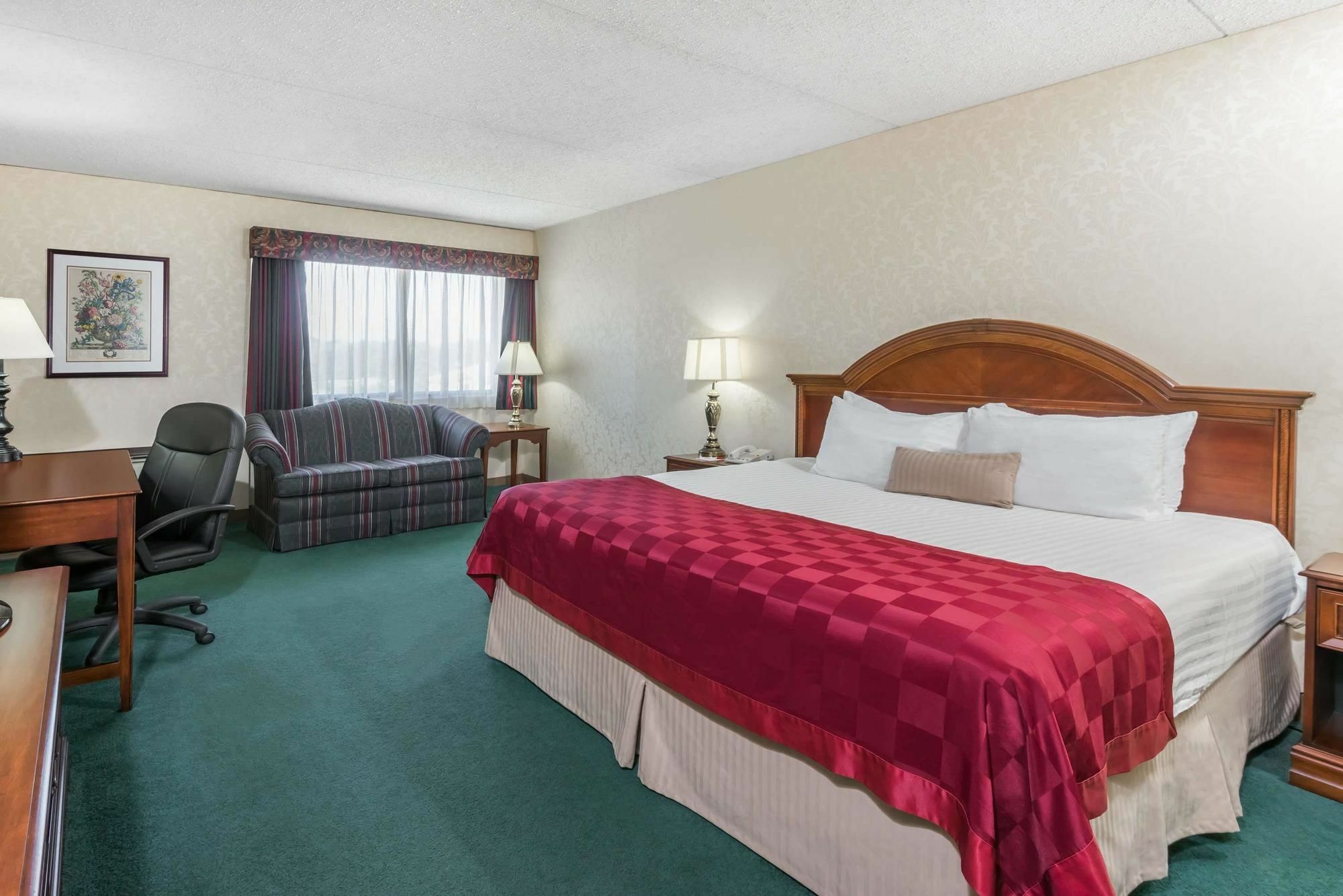 Ramada Plaza By Wyndham Hagerstown Hotel Ngoại thất bức ảnh
